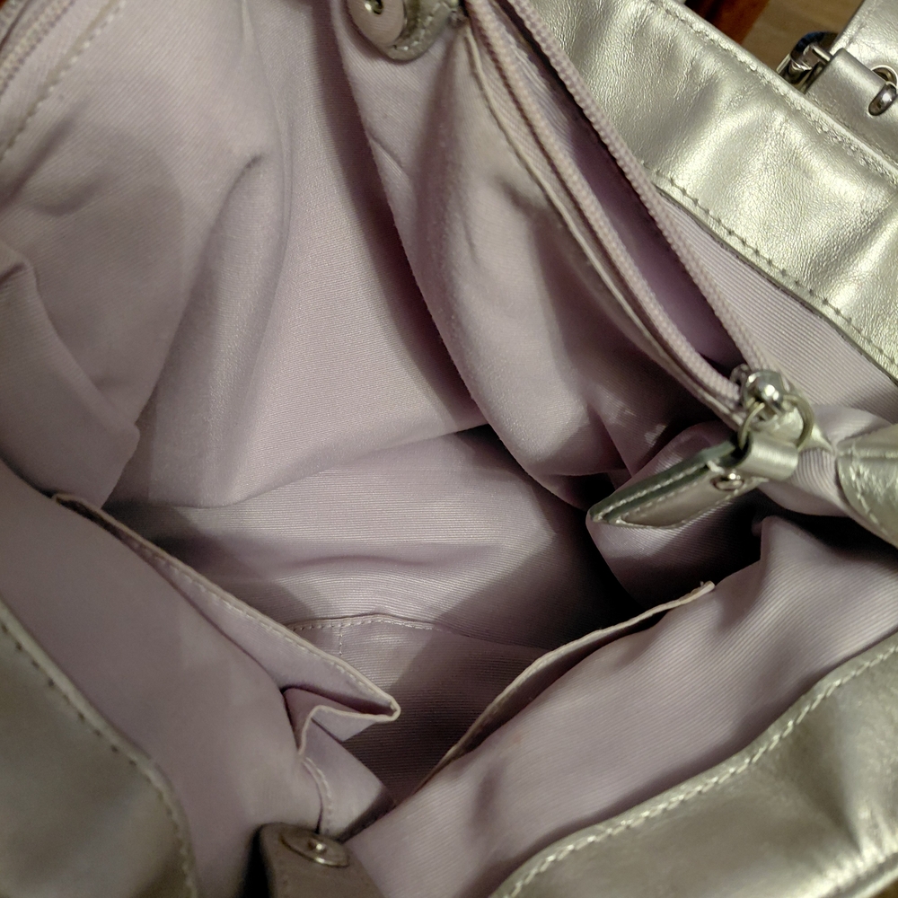 Chic Silver Patterned Shoulder Bag - image 6